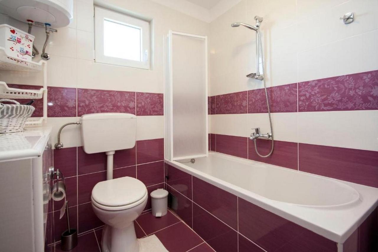 House Kuna Bristane Dış mekan fotoğraf