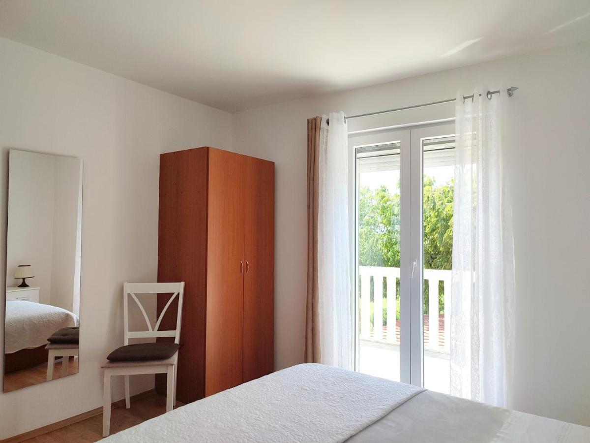 House Kuna Bristane Dış mekan fotoğraf